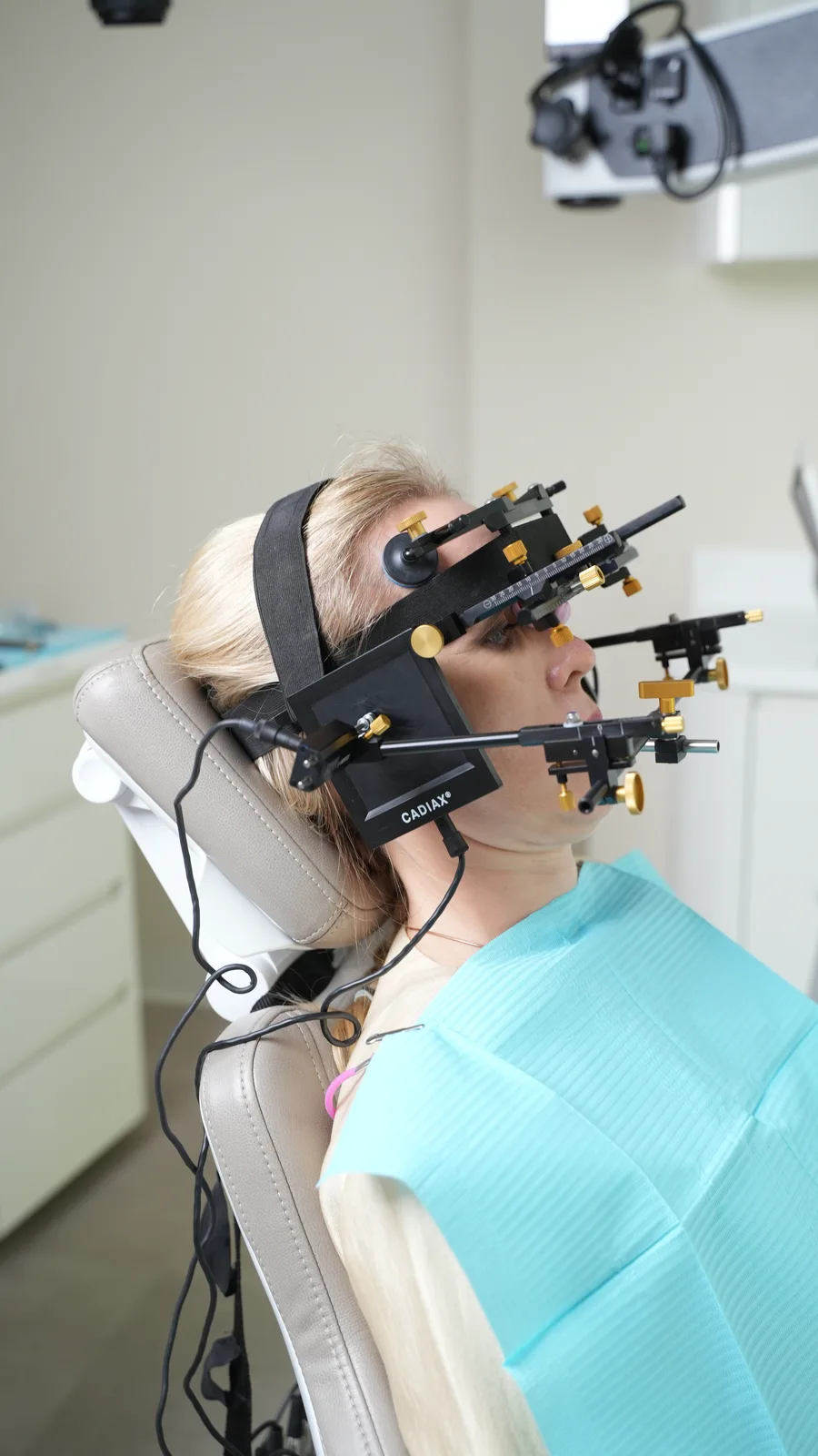 The CADIAX system for recording lower jaw movement